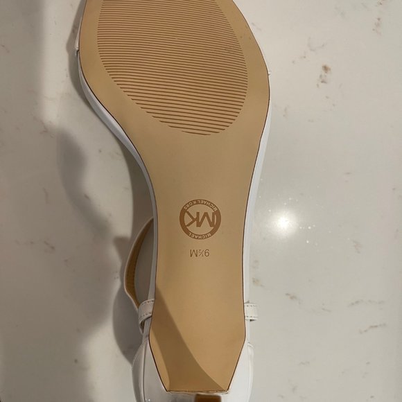 Michael Kors Sandals - Picture 4 of 6